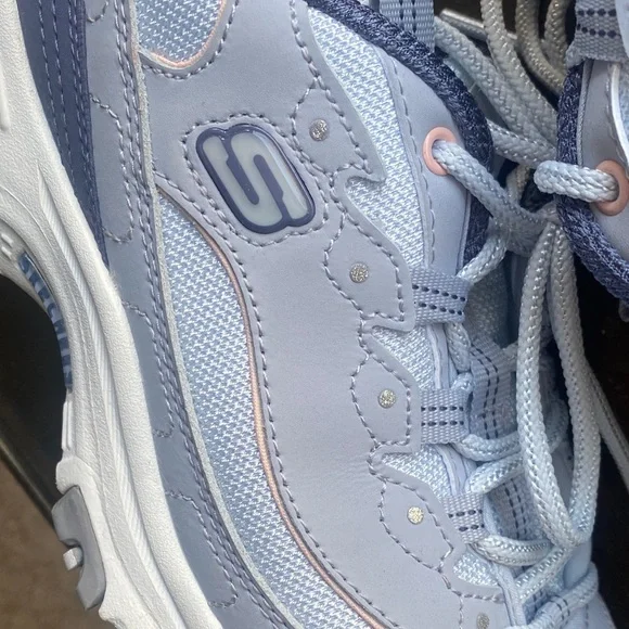 Skechers D’Lites Air Cooled Memory Foam Women's Athletic Shoes. LtBlue&Pink. US8 - Picture 6 of 14
